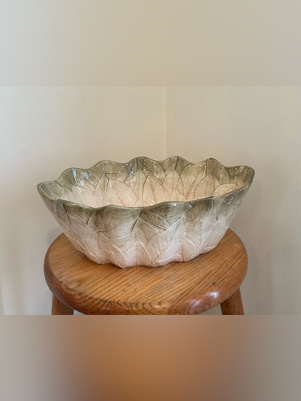 Vintage Italian Serving Bowl, leaf